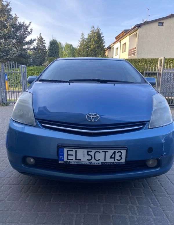 Toyota Prius cena 20500 przebieg: 382000, rok produkcji 2006 z Zgierz małe 92